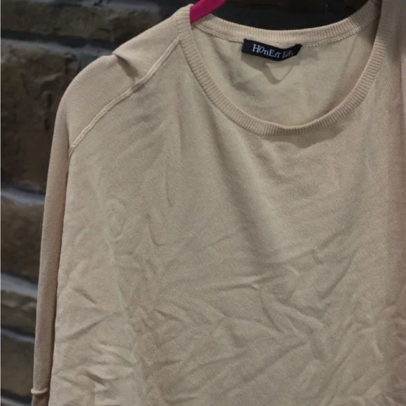 Beige Long Sleeve Top Size 5X - Picture 2 of 4